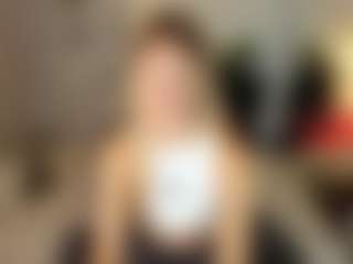 Live cam show with LauraPurr - Hairy Pussy on Dare Cams