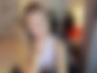 LauraPurr's Live Sex Cam Show