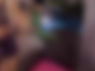 LauraPurr's Live Sex Cam Show