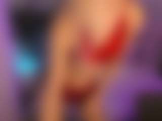 Live cam show with LauraPurr - Upskirt on Camsoda