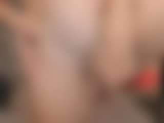 LauraPurr's Live Sex Cam Show