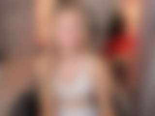 LauraPurr's Live Sex Cam Show