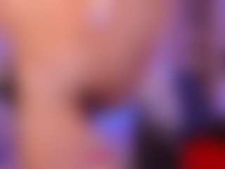 Live cam show with LauraPurr - Upskirt on Gym Cam Girls