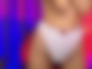 Live cam show with LauraPurr - Solo on justonemore.cc