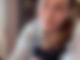 Live cam show with LouisDegen - Brown Hair on sexylivex.com