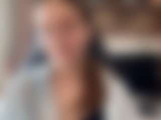 Live cam show with LouisDegen - Nature on Latina Girls