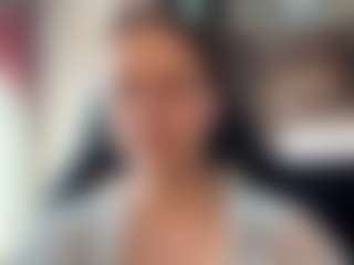 Live cam show with LouisDegen - Butt Plug on Camsoda
