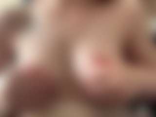 Live cam show with LouisDegen - Blue Eyes on fapnchat