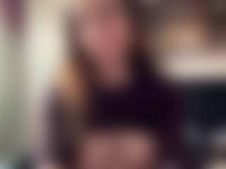 Live cam show with LouisDegen - Public Brown Hair on realtime-chat