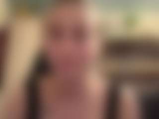 Live cam show with LouisDegen - Average on Gym Cam Girls