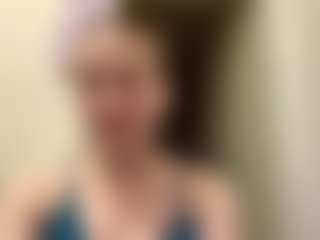 Live cam show with LouisDegen - Butt Plug on CamwithHer