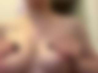 Live cam show with LouisDegen - Squirt Blonde Hair on instabang