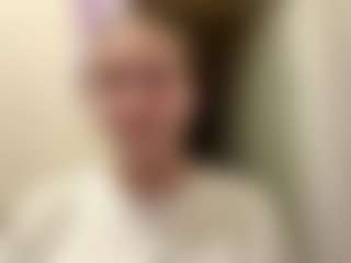 Live cam show with LouisDegen - Butt Plug on AdultVida.com