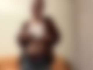 Live cam show with LouisDegen - Hairy Pussy on Hubzter Live