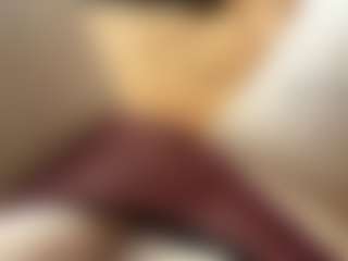 Live cam show with LouisDegen - Granny on Camsoda