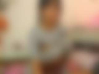 Live cam show with lunitaprincess-14 - Sexwebcam on Latina Girls