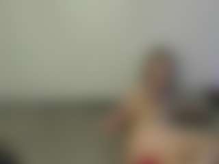Live cam show with miawlofy - Shaved Pussy on livesuperchat.net