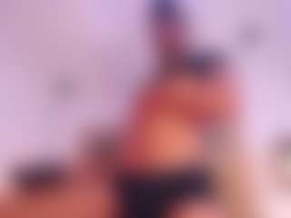 Live cam show with MichaelHanks - Bbc on Camsoda