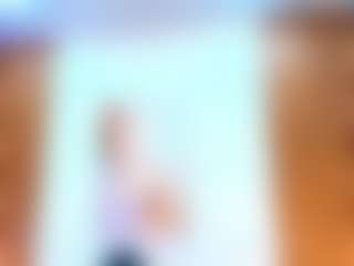 Live cam show with MichaelHanks - Facial Piercings on Camsoda