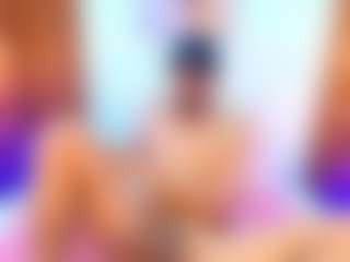 Live cam show with MichaelHanks - Brown Eyes on Camsoda