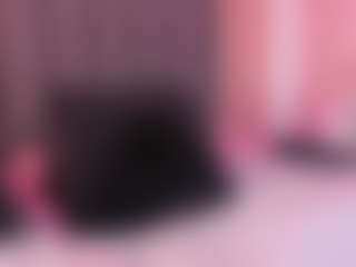Live cam show with MichaelHanks - Average on PervPlay.com