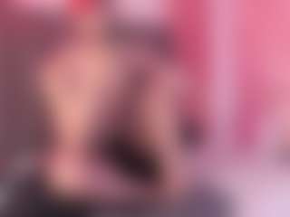 Live cam show with MichaelHanks - Muscular on makecum.org