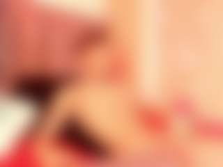 Live cam show with MichaelHanks - Black Hair on Dare Cams