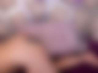 Live cam show with sidneyblaice - Camel Toe on SmokeAndPoke