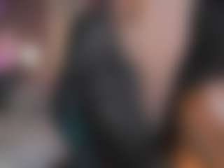 Live cam show with SilviaYates - Teen (18+) on Soda Cam
