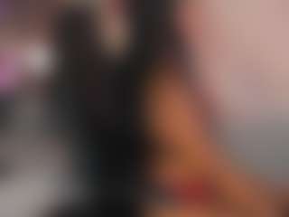 Live cam show with SilviaYates - Young Adult on Fit Hotties