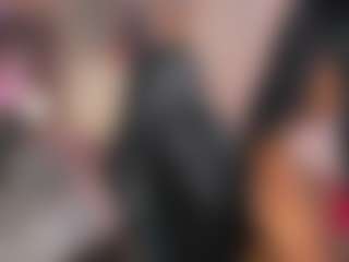 Live cam show with SilviaYates - Facial Piercings on pussylord.com