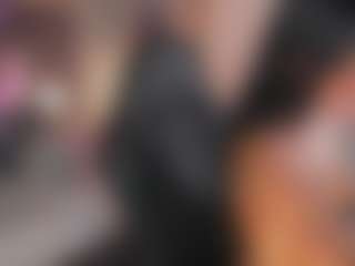 Live cam show with SilviaYates - Brown Eyes on Latina Girls