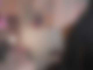 Live cam show with SilviaYates - Ball Sucking on Nude Live Now