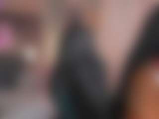 Live cam show with SilviaYates - HD on friskycurves.com