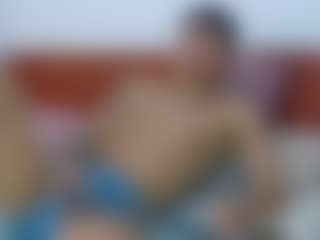 Live cam show with Skook-Gray - Smoking on sexylive.show