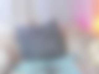 Live cam show with Skook-Gray - Black Hair on chickslive.net