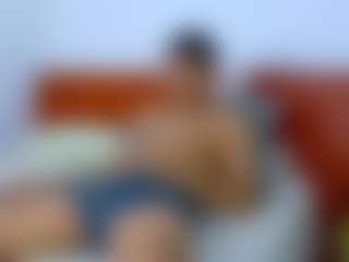 Live cam show with Skook-Gray - Black Hair on Camsoda
