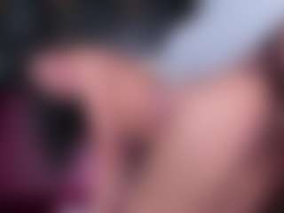 somer-lovx's Live Sex Cam Show