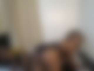Live cam show with Sweetiedaisy - Cock Rating on WildCum