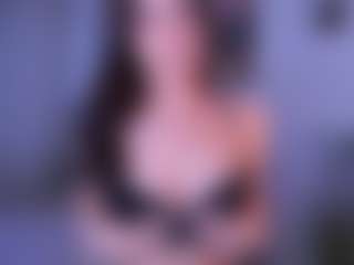 Live cam show with Beronika - Teen (18+) on hrnylive.com