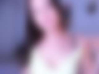 Live cam show with Beronika - Snowbunny on Stripli.com