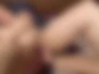 CrimsonMelody's Live Sex Cam Show