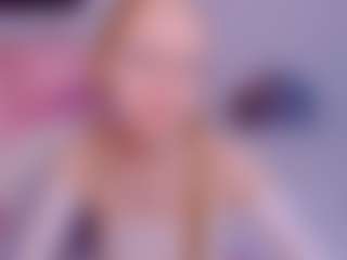 Live cam show with cut1ecut1e - Mistress on fuklive.com