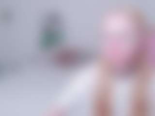 Live cam show with cut1ecut1e - HD on CamwithHer