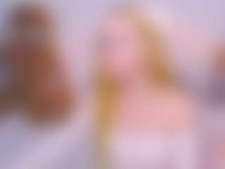 Live cam show with cut1ecut1e - Student on Camsoda