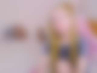 Live cam show with cut1ecut1e - Mistress on CamwithHer