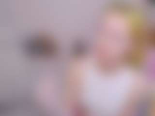 Live cam show with cut1ecut1e - Cute on Dare Cams