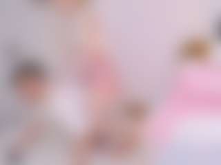 Live cam show with cut1ecut1e - Skinny on Camsoda