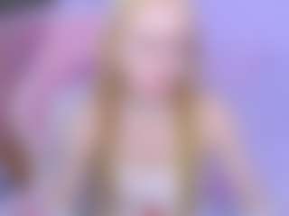 cut1ecut1e's Live Sex Cam Show
