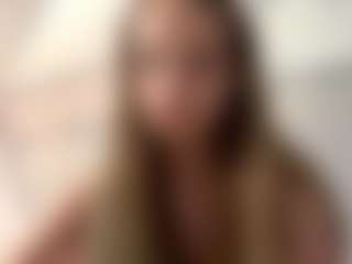 Live cam show with Naomi - College on MyBangCams